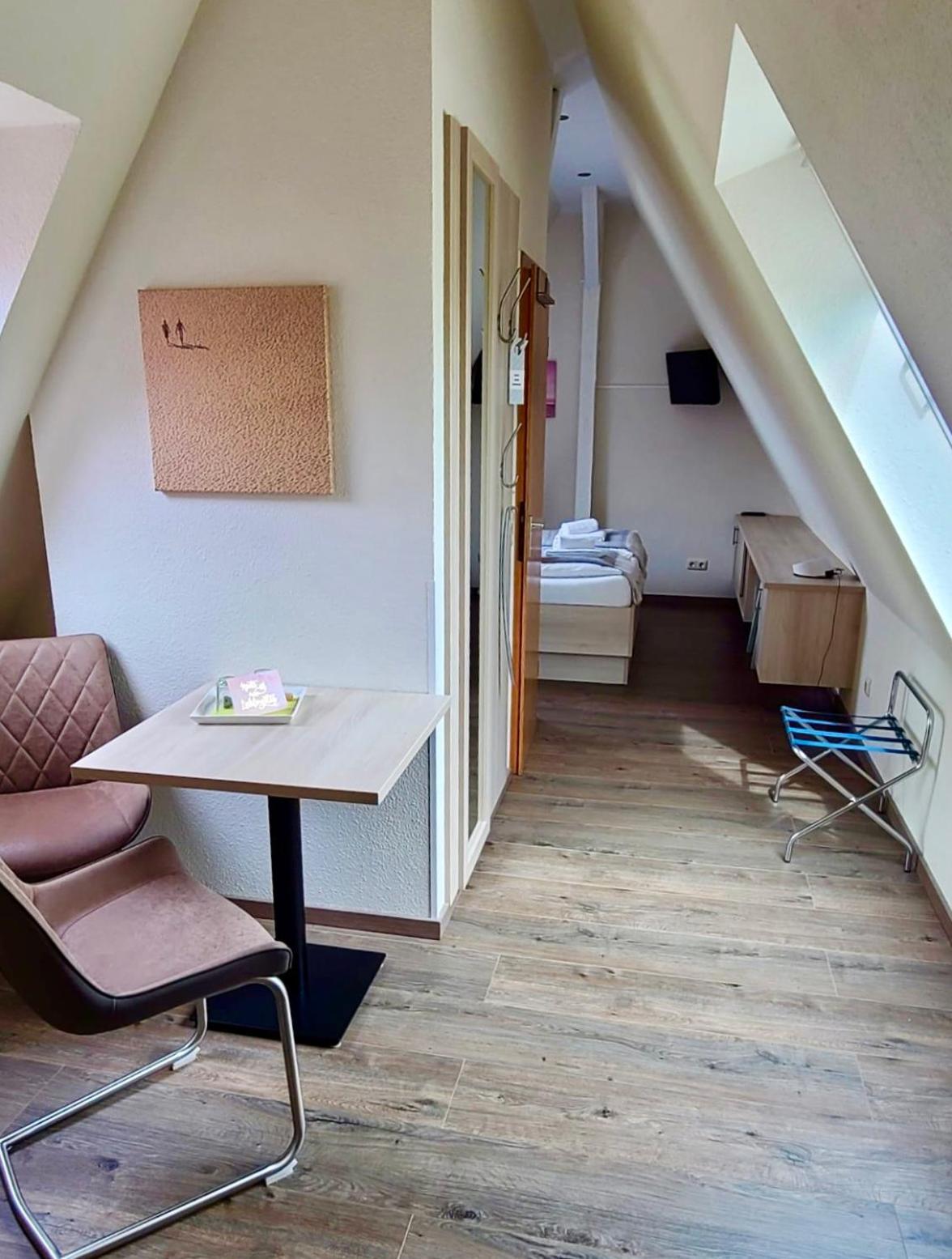 Gruenblau Relax Pension & Apartments 罗斯托克 外观 照片