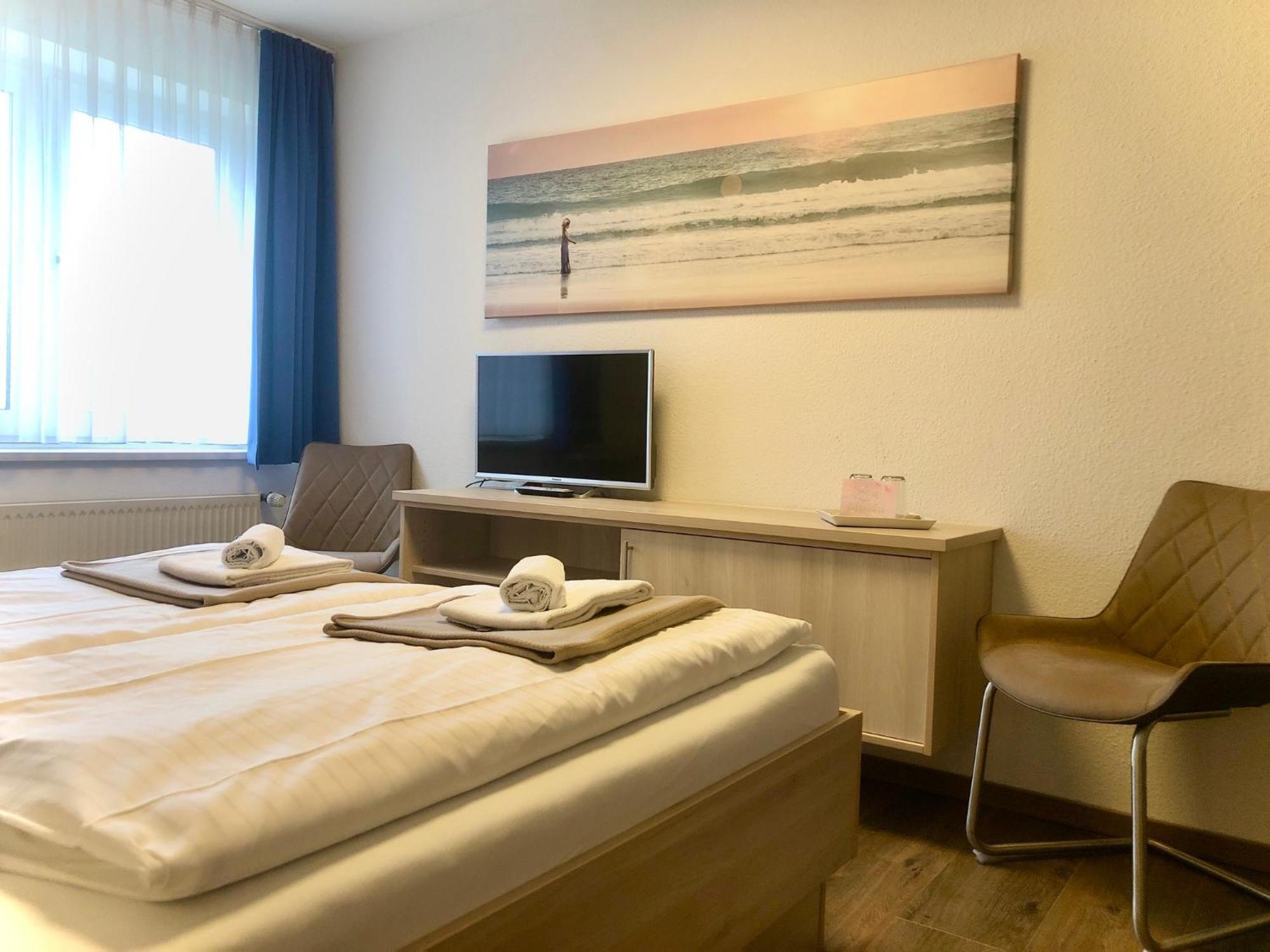 Gruenblau Relax Pension & Apartments 罗斯托克 外观 照片