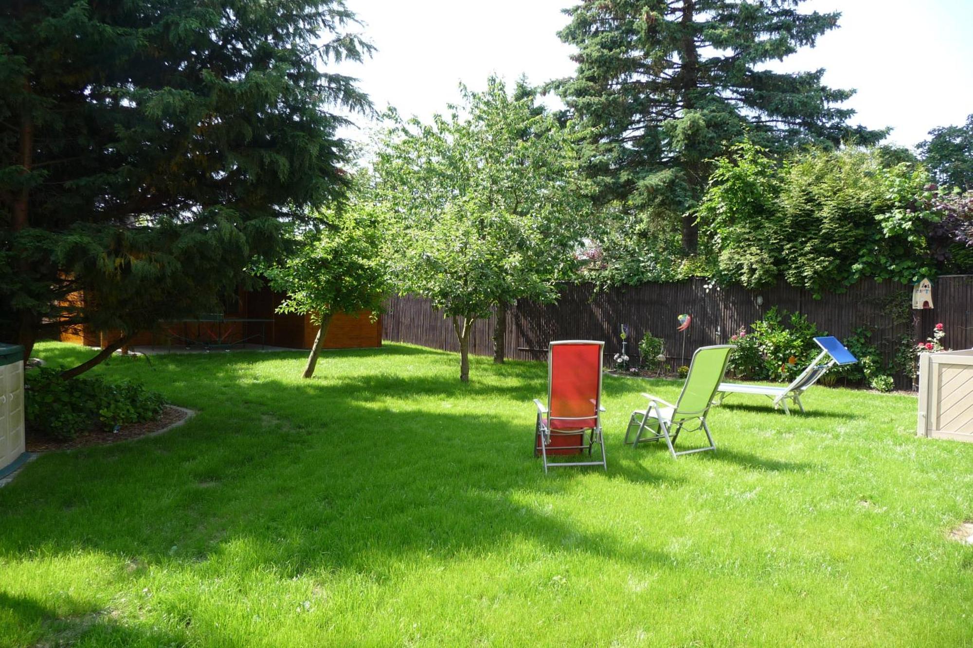 Gruenblau Relax Pension & Apartments 罗斯托克 外观 照片